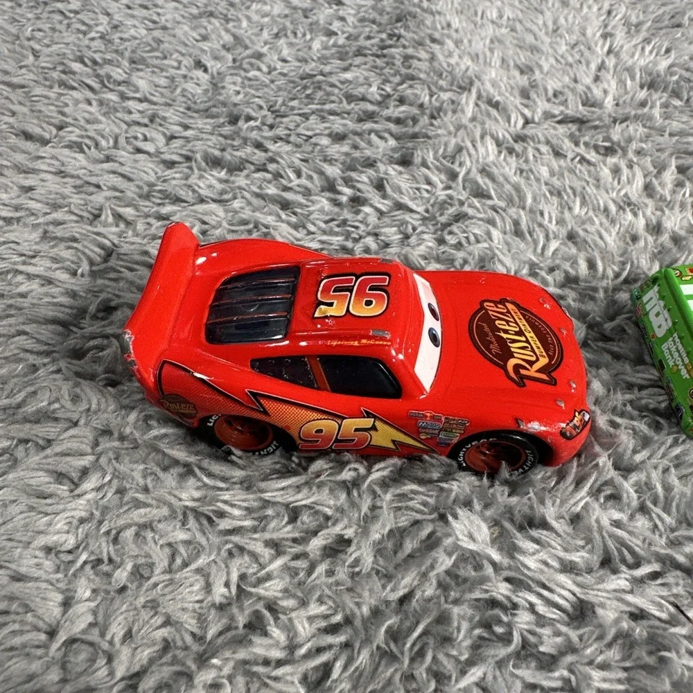 Lot Of Disney Pixar Cars 3 Bobby Swift #19 Octane Gain Mattel 1:55 Diecast Loose